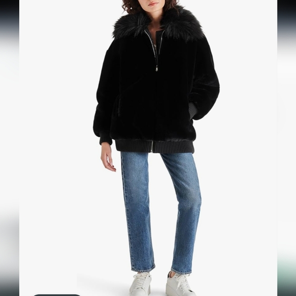 SOLD*****Steve Maddens Sylvia coat soft fur zip up with pockets!  NWT XS - Picture 12 of 13